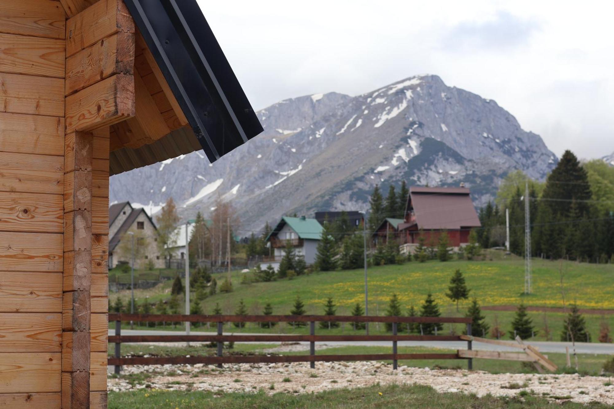 Portes Du Soleil - Zabljak Exterior foto